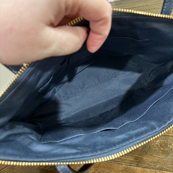 Coach Zip Top Tote in Denim Blue Cross Grain Leather w/ COA - Picture 8 of 9